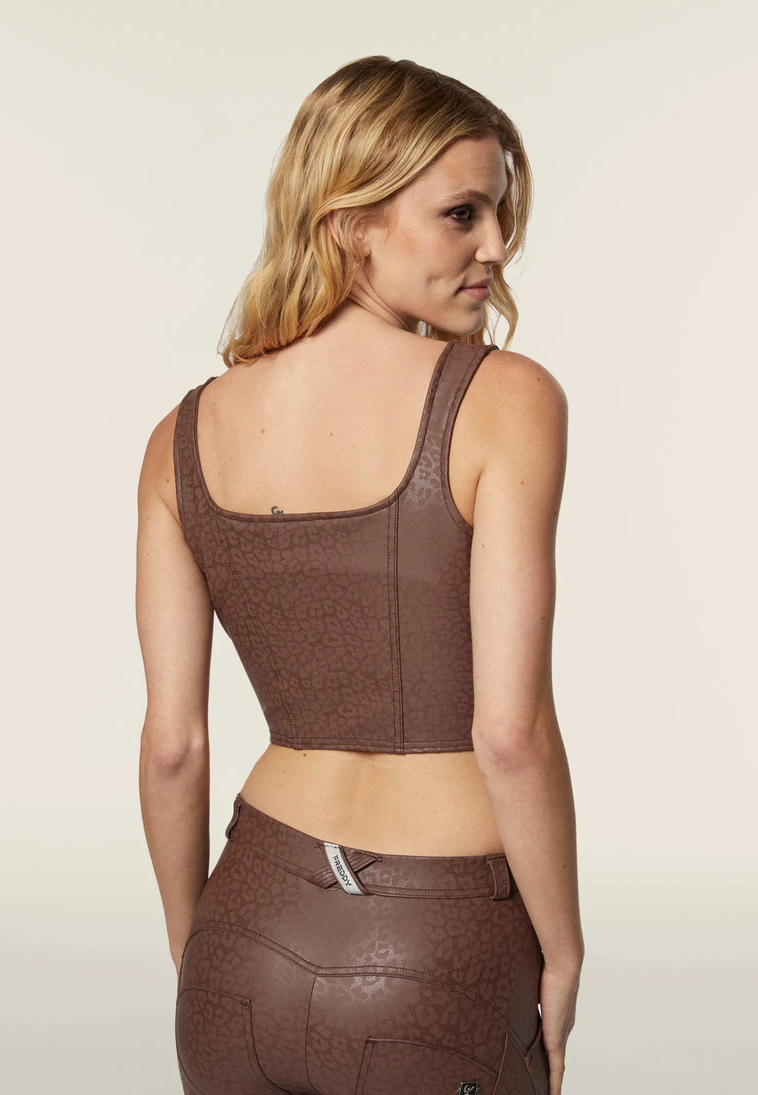 Freddy Top corto a bustier in similpelle stampa animalier lucida-Donna Top E Canotte